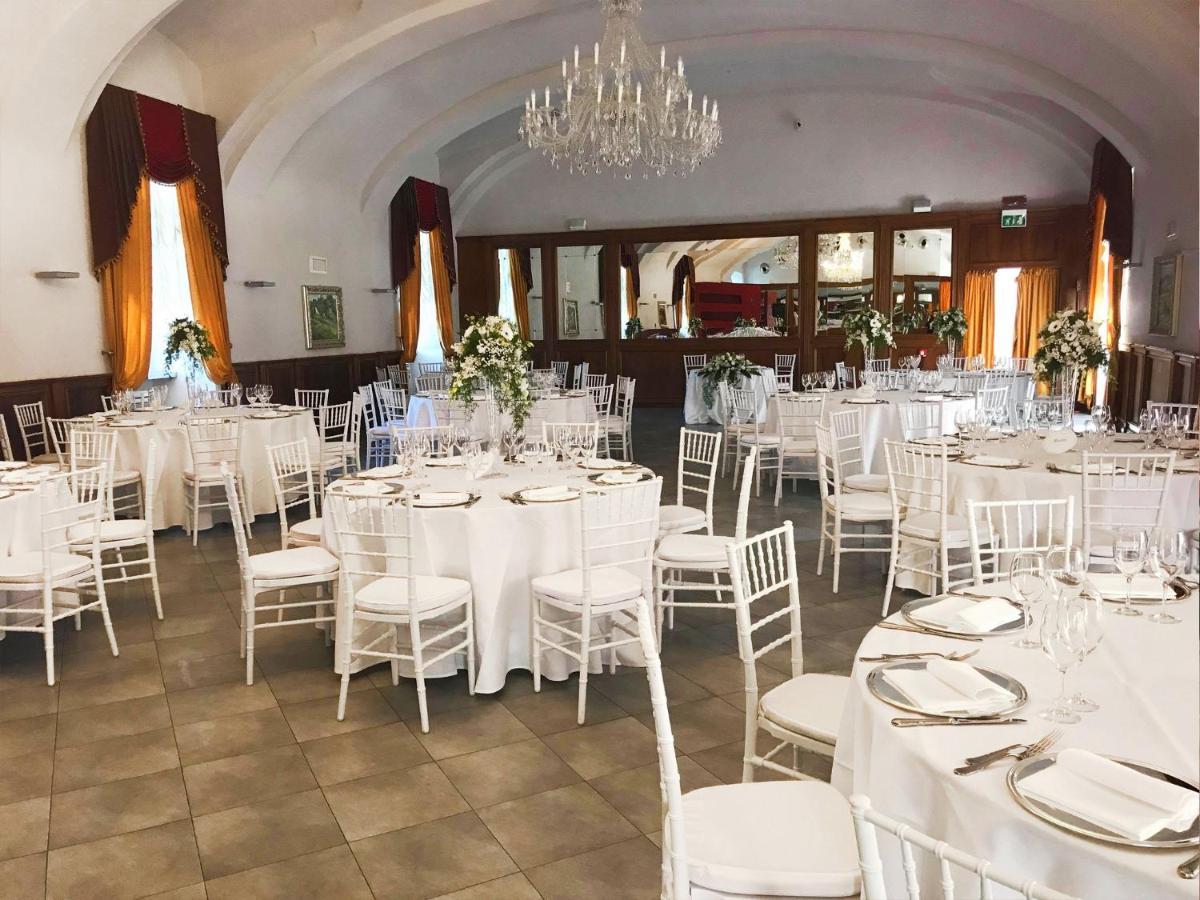 Montaldo Castle & Resort Montaldo Torinese Екстер'єр фото